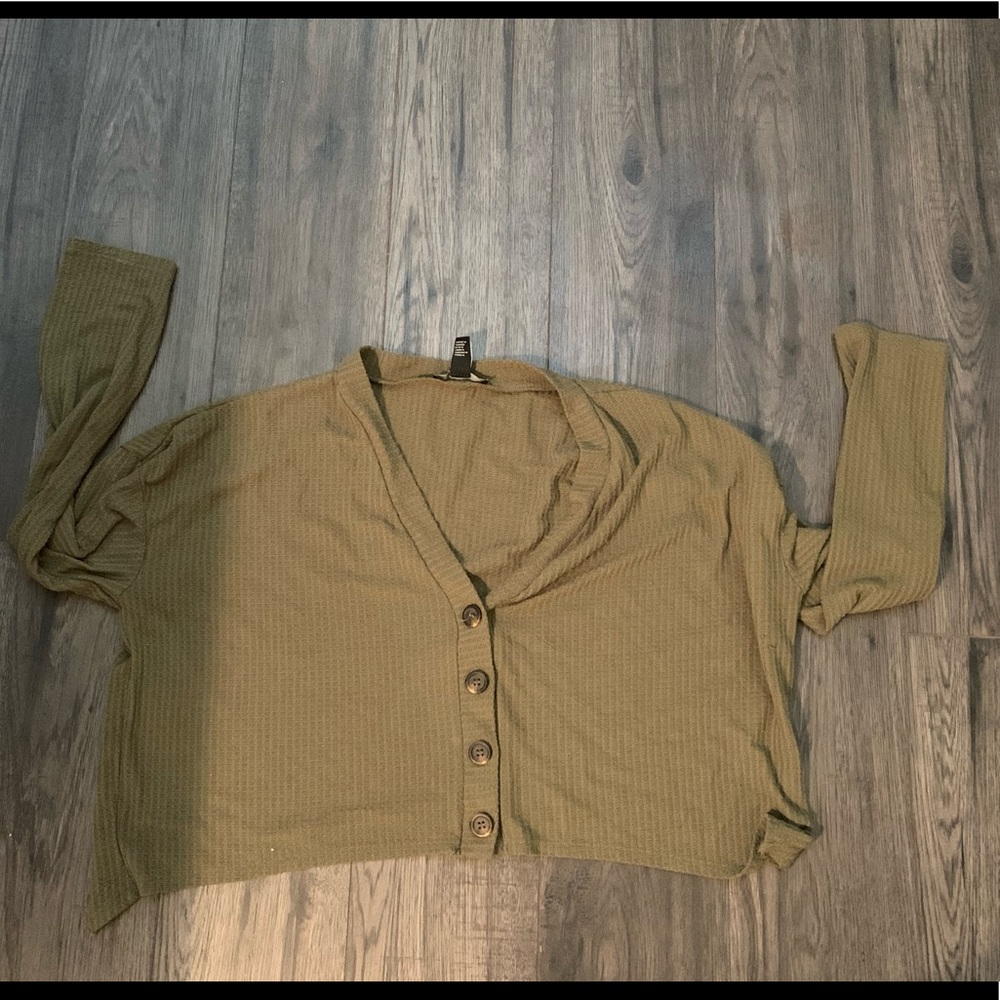 Cropped fall sweater !!